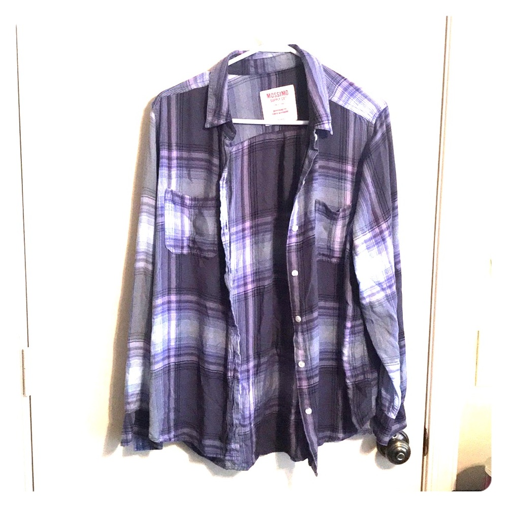 Long sleeve plaid shirt